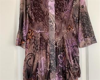 $30 - #17 Lindi "art to wear"earthtone tunic; size M