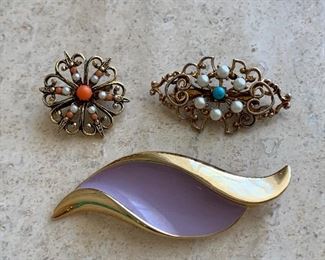 $24- Lot of 3 vintage fashion pins; Jewelry #8 