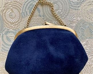 Detail, bag with chain handle
