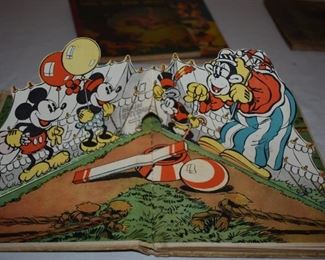 Antique/Vintage Books: Walt Disney's The Pop-up Mickey Mouse and the Pop Ups show like new!