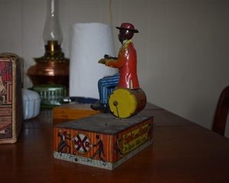 Antique Tin Wind Up Toy, "Spic and Span", "The Hams What I Am" Extremely Rare and missing a few parts to make it complete.