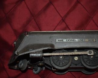 Antique Lionel Train Set - Lionel Lines 1689E