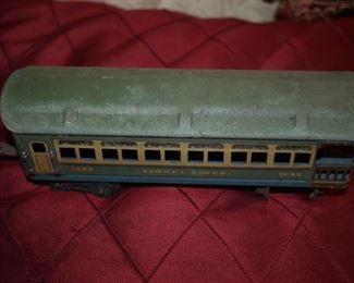 Antique Lionel Train Set - Lionel Lines 1689E