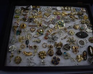 There are Hundreds of Beautiful Pieces of Vintage Jewelry in this Estate Sale!
