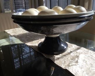 Dining table mahogany bowl with ostrich eggs - $180