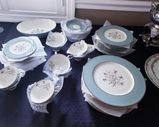Kingsley by Lenox China Set 