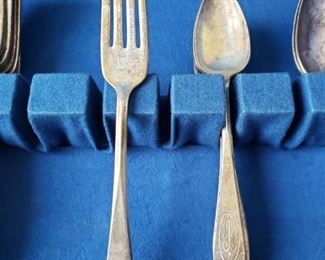 "Alice Day"  Ziegfeld Follies Dancer circa 1909 Bertha Alice Hughes- She danced and was a regular guest at the elite N.Y.C. Chrysler Building Cloud Club located on the 66th, 67th and 68th floors. She acquired this Cloud Club flatware during this time. Her great niece has it and is selling. VERY RARE Custom made for Mr. Chrysler for Chrysler Building Cloud Club in New York.  38 pc Silver plated Flatware Set by International Silver Co. All stamped Cloud Club