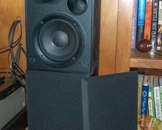 BOSE Shelf Speakers