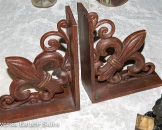 Various Bookends