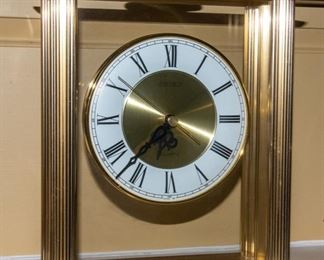 Mantle Clock