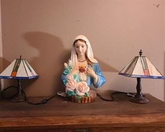 2 Tiffany lamps (small) & Virgin Mary (Sacred Heart) w/ light