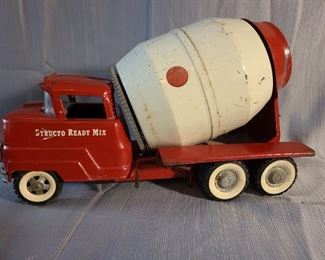 VINTAGE Structo Read Mix Truck