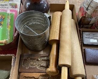Vintage Rolling Pins and Kitchen Molds
