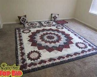 Queen size quilt with 2 matching pillow shams, 2 decorative pillows and 2 matching window Valances