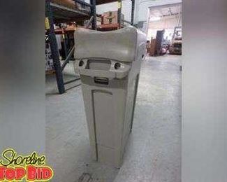 Rubbermaid Trash Can with Slip Through Lid