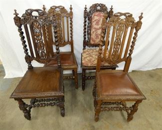 SET. 4 OAK EARLY CARVED CHAIRS 