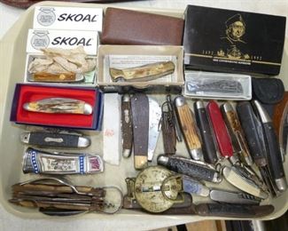 COLLECTION OF VARIOUS POCKET KNIVES 