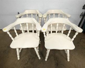 4 MATCHING ARMS CHAIRS 