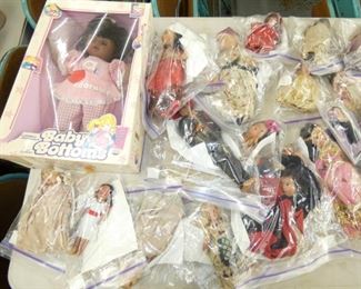 VIEW 3 COLLECTION EARLY TRADE DOLLS 