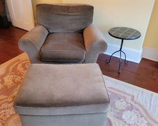 chair: 30 x 42 x 38, ottoman: 17 x 28 x 22, table: 22 x 16, rug: 8'11" x 7'7"