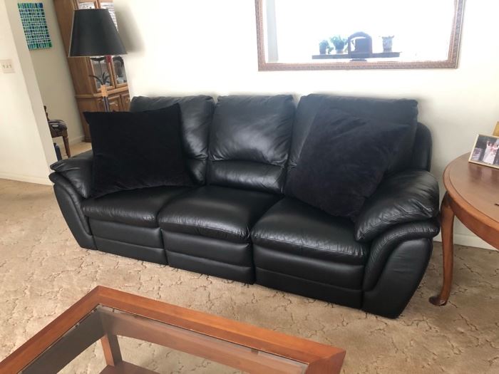 Lovely black leather sofa