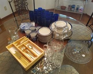 Serving dishes and cobalt