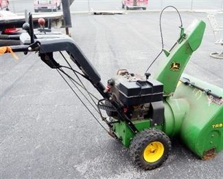 John Deere Snow Blower TRS26