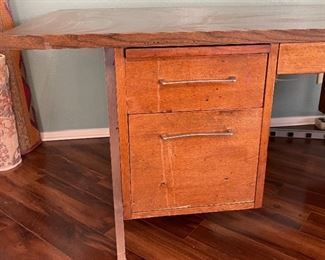 Vintage Jasper Executive Wood Desk 29x39x76 HxWxD