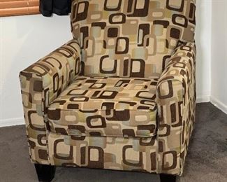 #2 Ashley Furniture Contemporary Fabric Chair 36x34x35in HxWxD