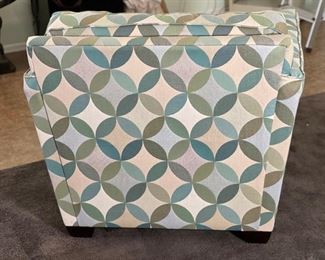 La-Z-Boy Contemporary Arm Chair 34x42x37in HxWxD