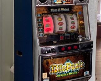 Nile Panic Slot Machine Japanese Style 32x19x12in HxWxD
