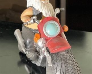 Toscano Biker Gnome Resin Statue 11x13x5in HxWxD