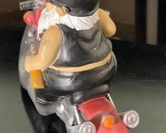 Toscano Biker Gnome Resin Statue 11x13x5in HxWxD