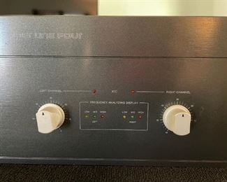 Crown Vintage PL-4 Vintage Stereo Power Amplifier Amp Power Line Four 4 7x19x12in HxWxD
