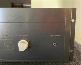 Crown Vintage PL-4 Vintage Stereo Power Amplifier Amp Power Line Four 4 7x19x12in HxWxD