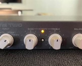 Crown Vintage SL-2 Stereo Preamplifier Preamp Straight Line Two 2x19x14in HxWxD