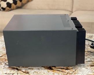 Astron VS-35m DC Linear Power Supply Ham Radio 5.75x11.25x11in HxWxD