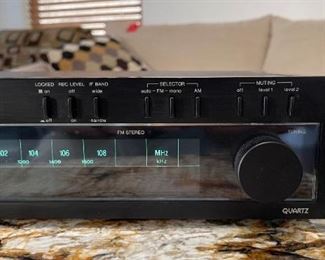Sanyo Plus T35 Hi Fi AM/FM Tuner 3.75x19x13in HxWxD