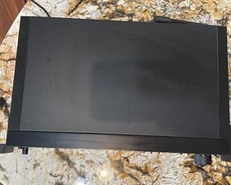 Sanyo Plus T35 Hi Fi AM/FM Tuner 3.75x19x13in HxWxD