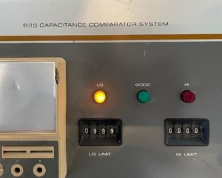 BK Precision 835 Capacitance Comparator System 5x13x10.5in HxWxD