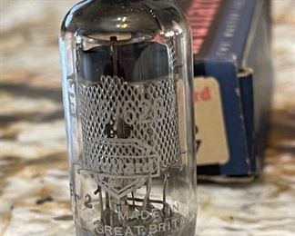 2pc Mullard 6267 EF86 Mesh Plate Tubes Pair