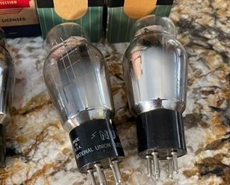 Lot of 4 Type 46 Radio Tubes NU & Associated