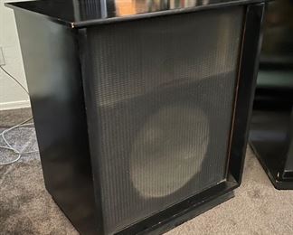 Altec Lansing Valencia 846a Speakers 806A 416-16z VOTT 30x27.5x20.5in HxWxD