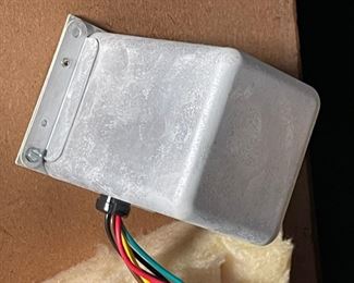 Altec Lansing Valencia 846a Speakers 806A 416-16z VOTT 30x27.5x20.5in HxWxD