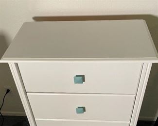 #1 4-Drawer White Slender Dresser Turquoise Handle 41x30x17.5in HxWxD