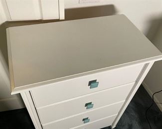 #2 4-Drawer White Slender Dresser Turquoise Handle 41x30x17.5in HxWxD