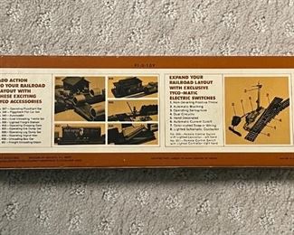 Tyco HO Santa Fe 4015 Diesel Engine NIB Box: 10.5in Long