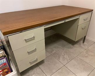 Vintage Industrial Office Desk 29x60x30in HxWxD
