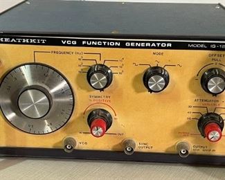 Heathkit IG-1273 Function Generator