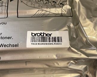 Brother MFC-9840CDW 22x22x22in HxWxD